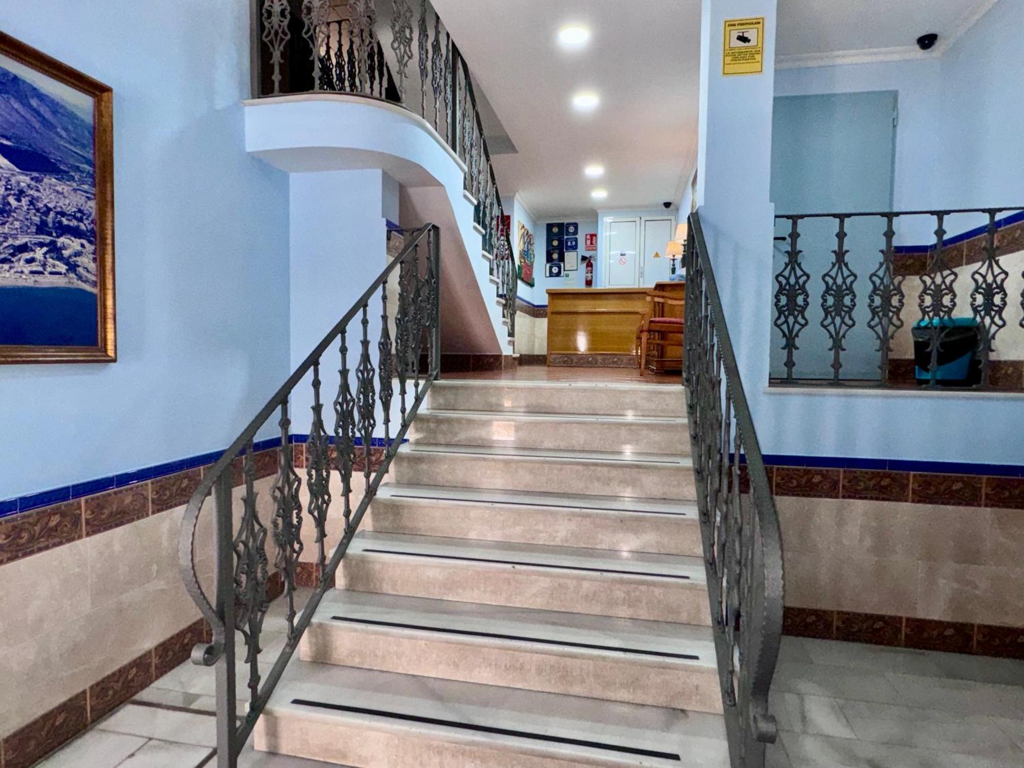 Apartamentos Nina De Oro Torremolinos Exterior foto
